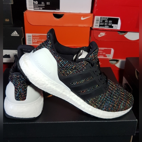 ADIDAS ULTRABOOST 4.0 "MULTICOLOR" WOMEN'S SZ8.5 WORE TWICE "USED" - Picture 10 of 11